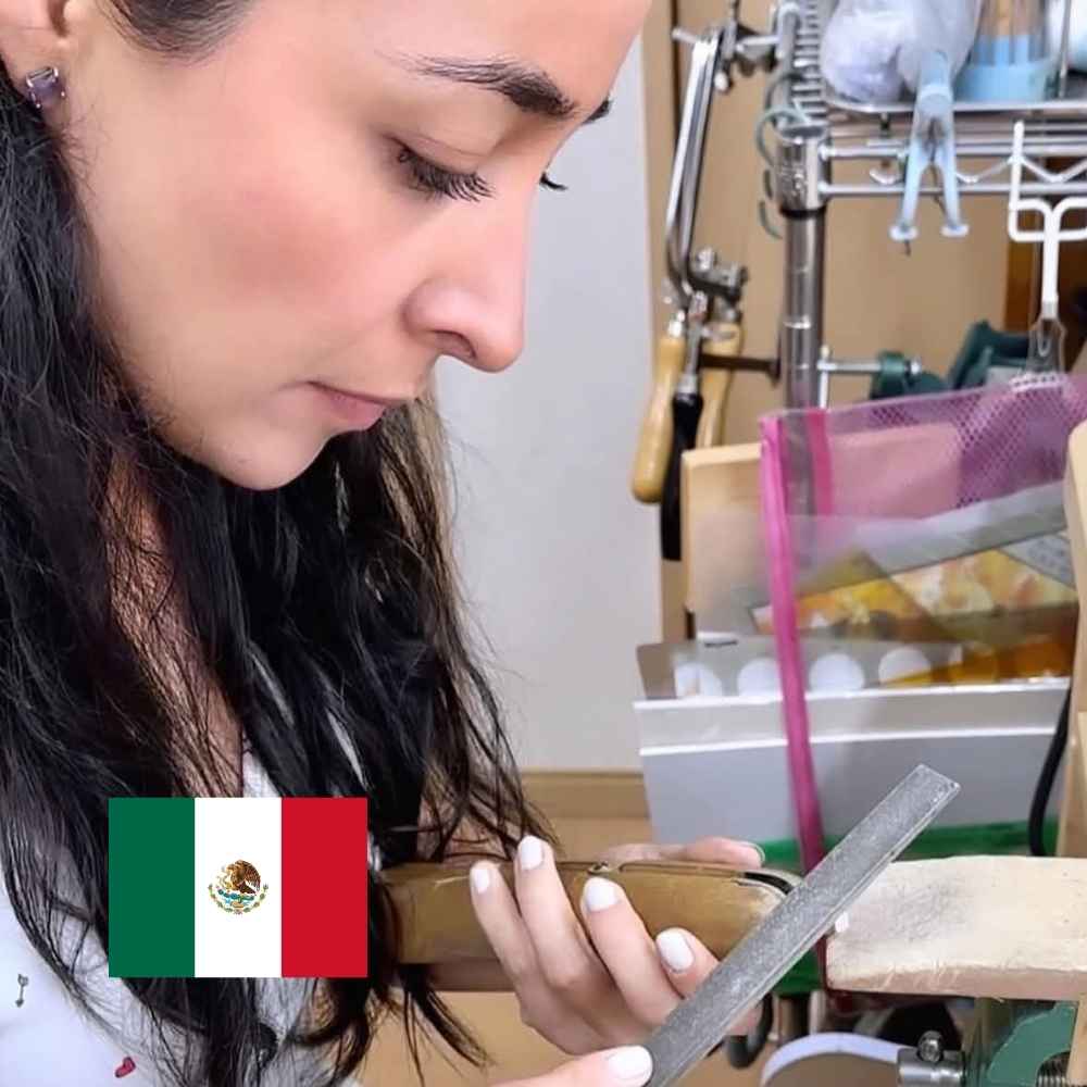 メキシコ女性